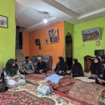 Turut Berduka Cita, Keluarga Besar MTsN 15 Tanah Datar Takziah ke Rumah Kediaman Bapak Pitondri.