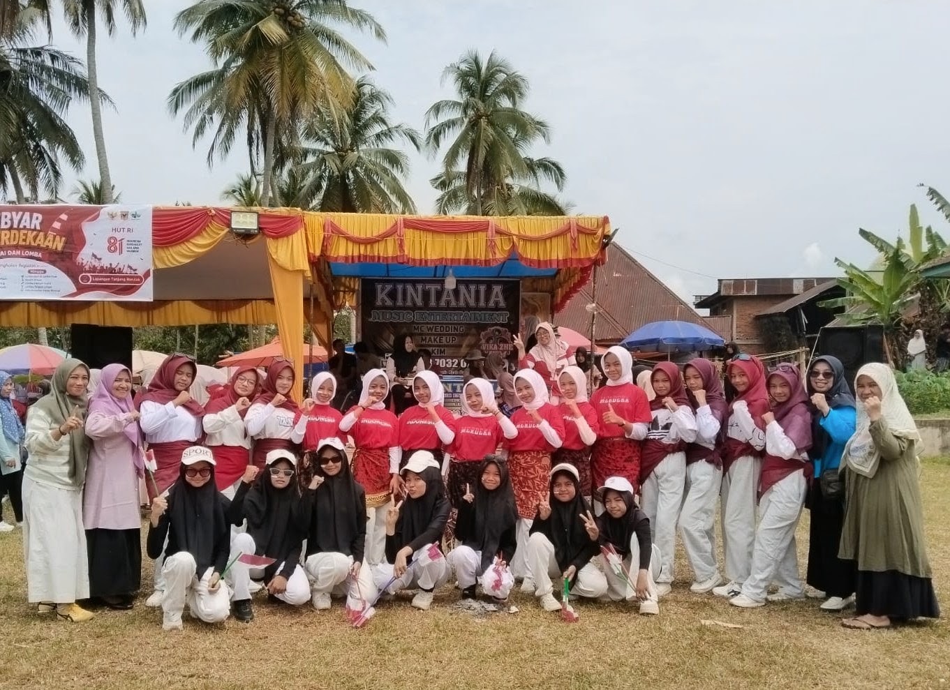 MTsN 15 Tanah Datar Berpartisipasi Aktif Sukseskan Lomba Senam Tingkat MTs di Nagari Tanjung Barulak Sambut HUT RI ke-81