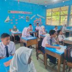 Tingkatkan Mutu Pembelajaran, Kepala MTsN 15 Tanah Datar Laksanakan Supervisi Kelas Secara Berkala